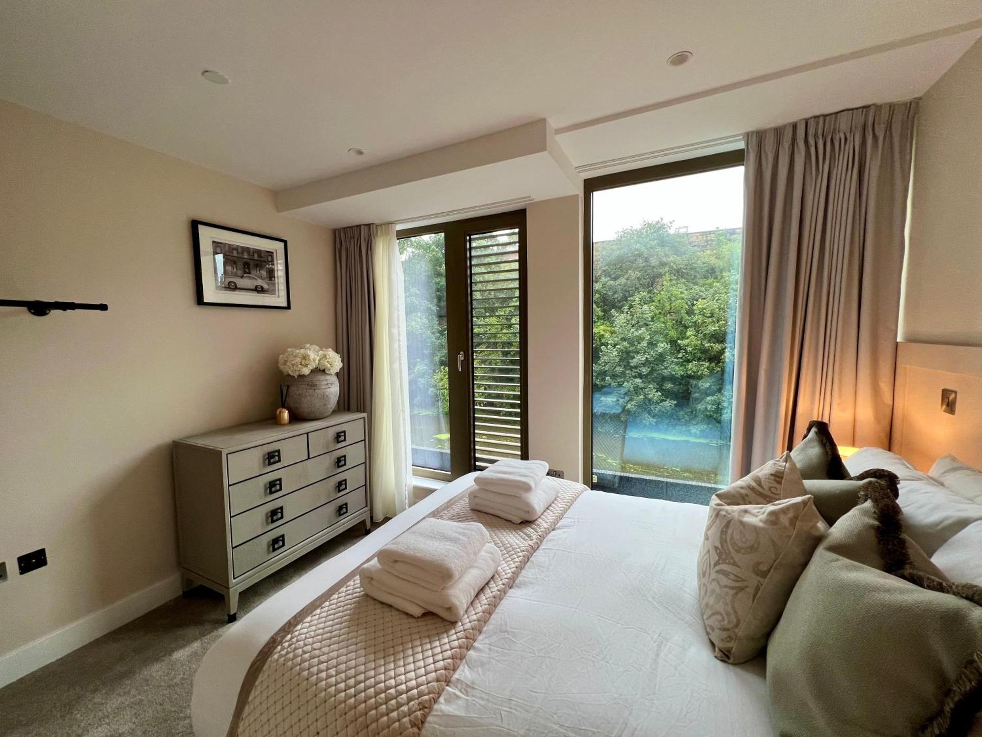 The Noir Blanc Retreat At Ryedale House Apartment York Luaran gambar