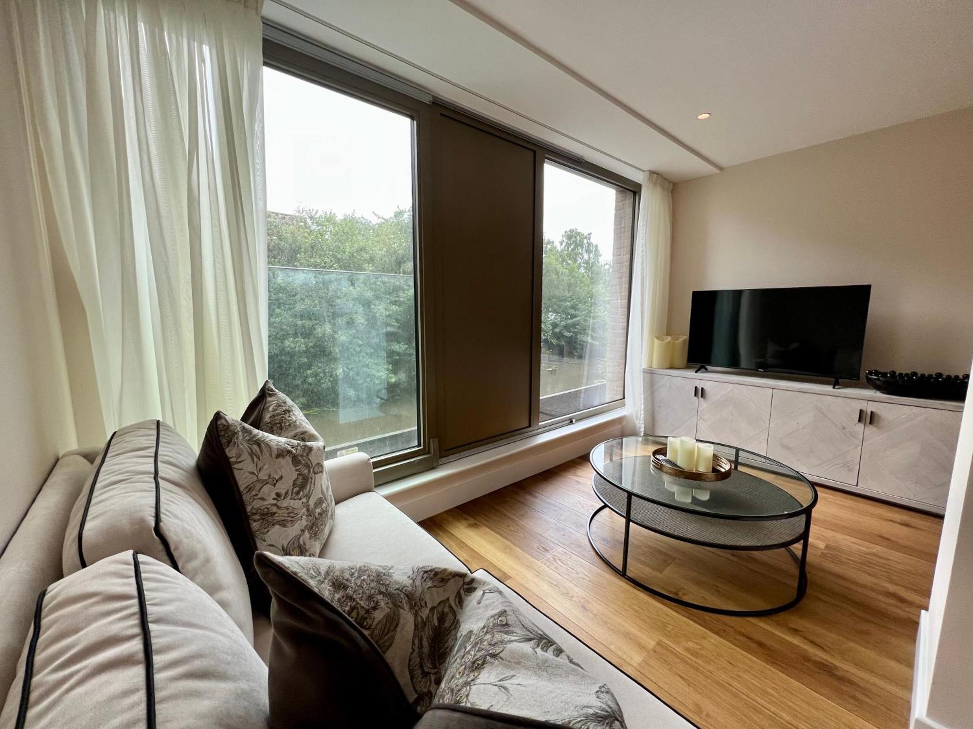 The Noir Blanc Retreat At Ryedale House Apartment York Luaran gambar